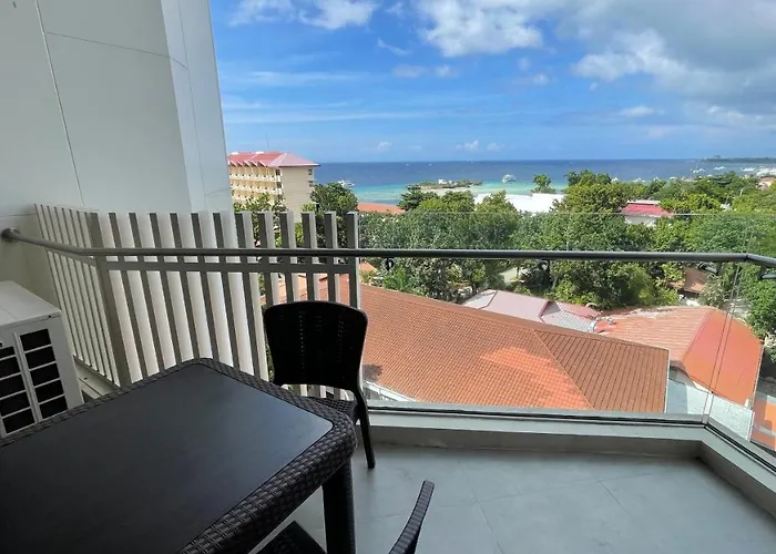 The 8Th Floor Ocean View At Tambuli