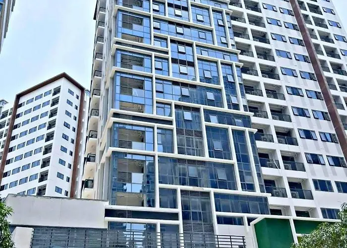 Mactan Newtown Beach One Manchester Palace