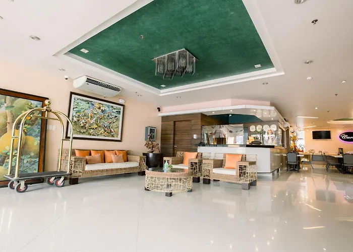 Allure Hotel & Suites