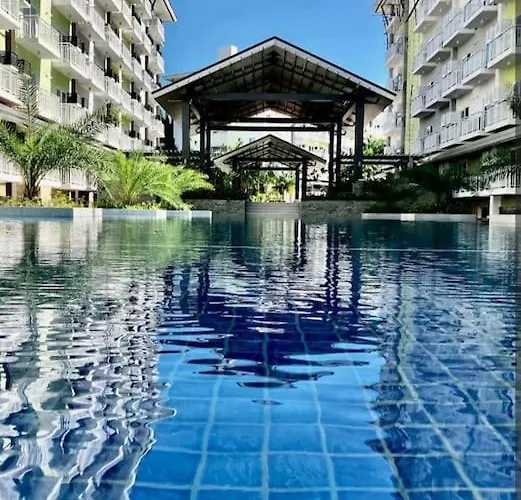 212B Amani Grand Resort Residences Near To Airport With Pool, Gym, Wifi, Netflix