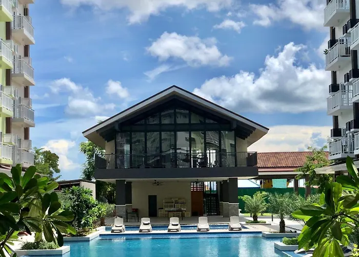 Cozy And Sunny Apartment Near To Mactan Cebu International Airport - Amani Grand Resort & Residences