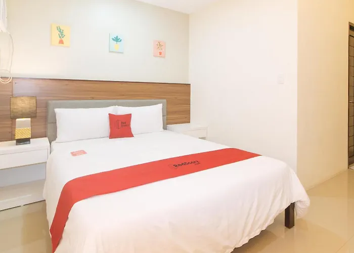 Reddoorz @ Leoncia Apartelle Mandaue City
