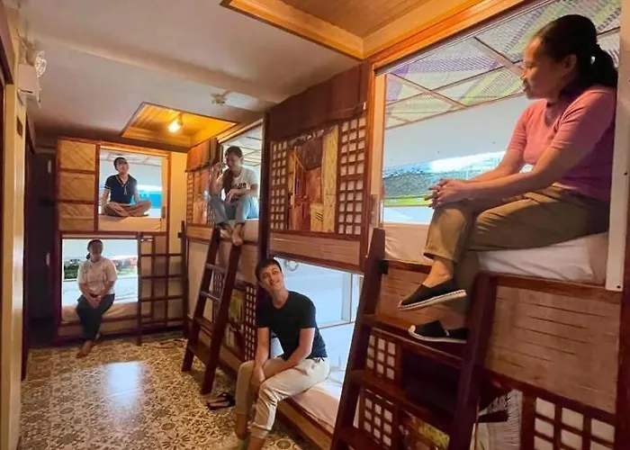 Balai Balai Capsule Hotel Cebu