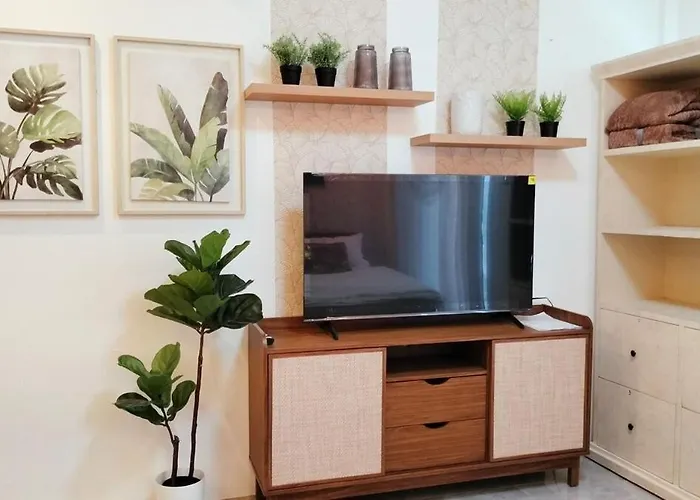 Cozy Studio Near Airport Resort