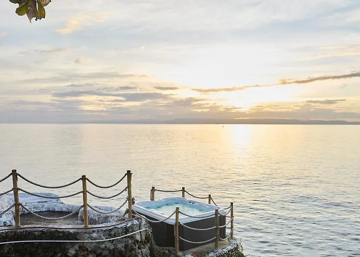 Casa Verde Cliff Resort & Spa