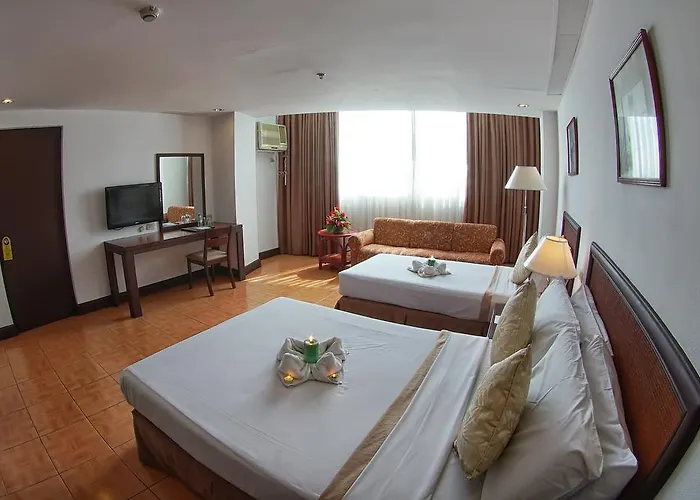 Rajah Park Hotel By Hiverooms