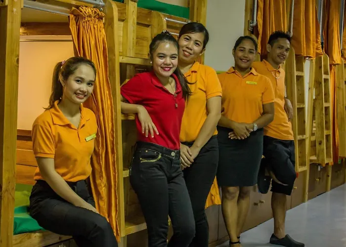Luxs Capsule Hotel (Adults Only)