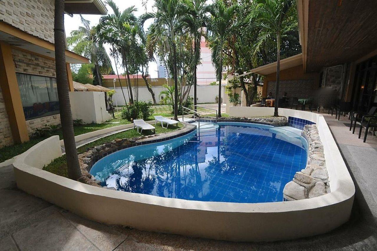Vacation Hotel