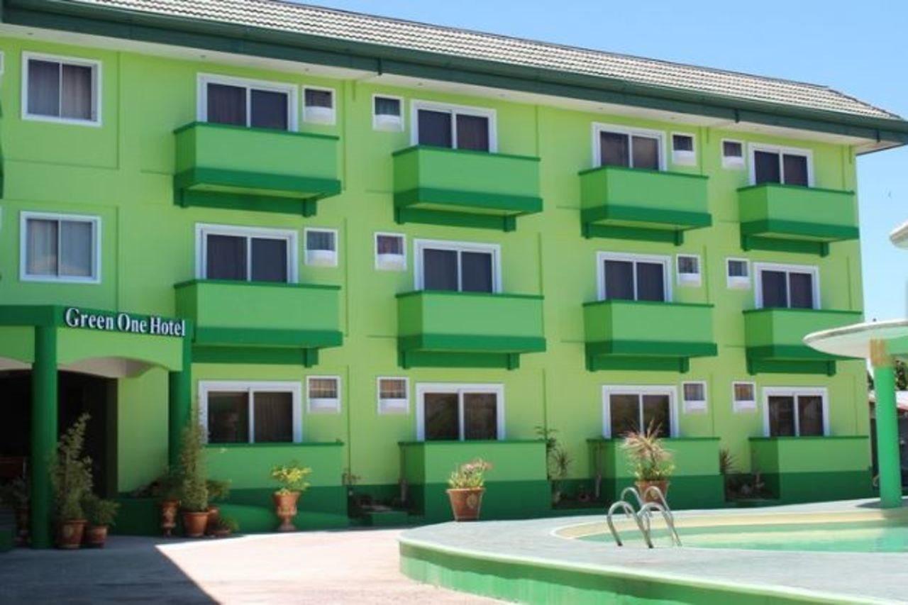 One Hotel Lapu-Lapu City