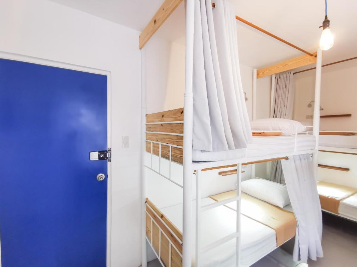 Albergue Murals Mactan *
