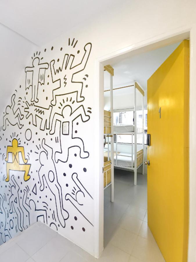 Albergue Murals Mactan *