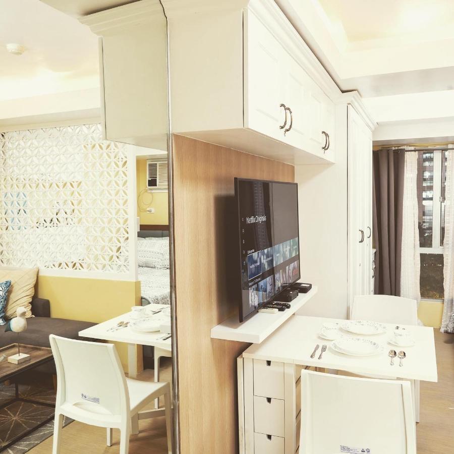 Apartment Avida Towers 518, Queen Bed, Netflix 50in Smart Tv Cebu