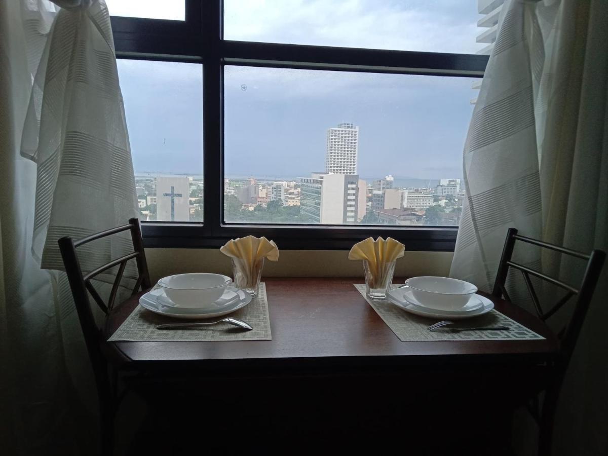 Horizon 101 A7 - Walk To Robinsons Mall Aparthotel
