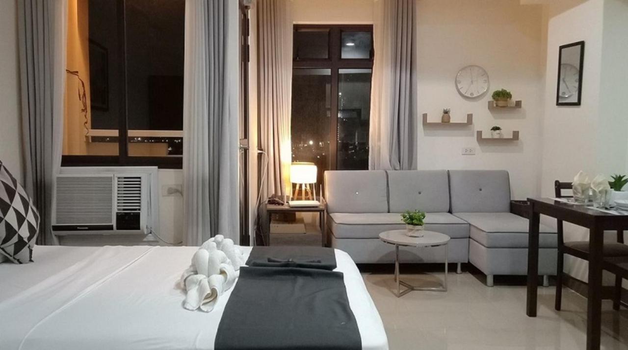 Mabolo Garden Flat A3 Free Rooftop Pool, Short Walk Ayala Mall Cebu
