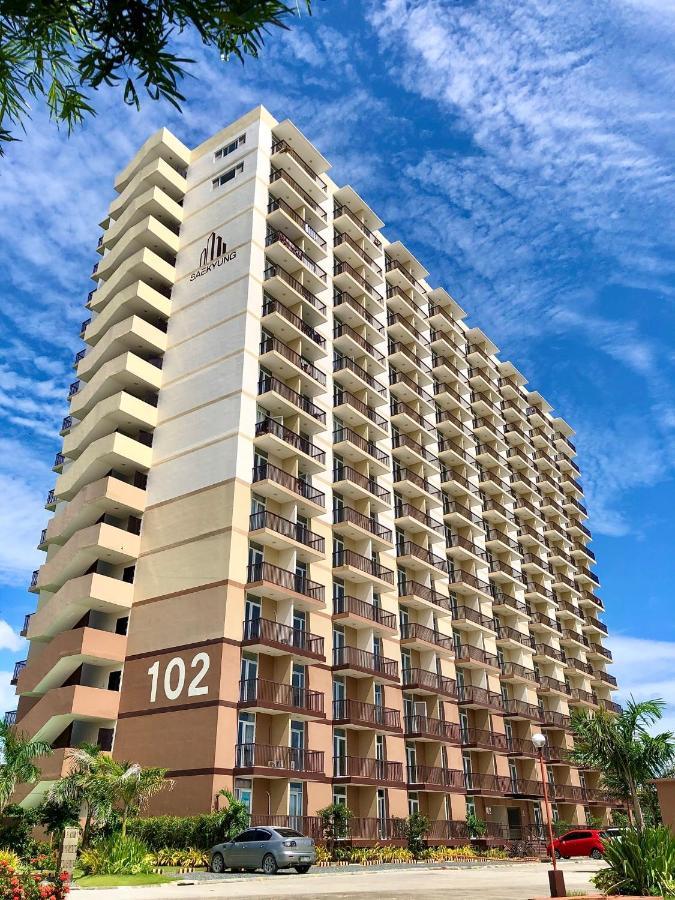 W/ Balcony Near Mactan International Airport Apartment *