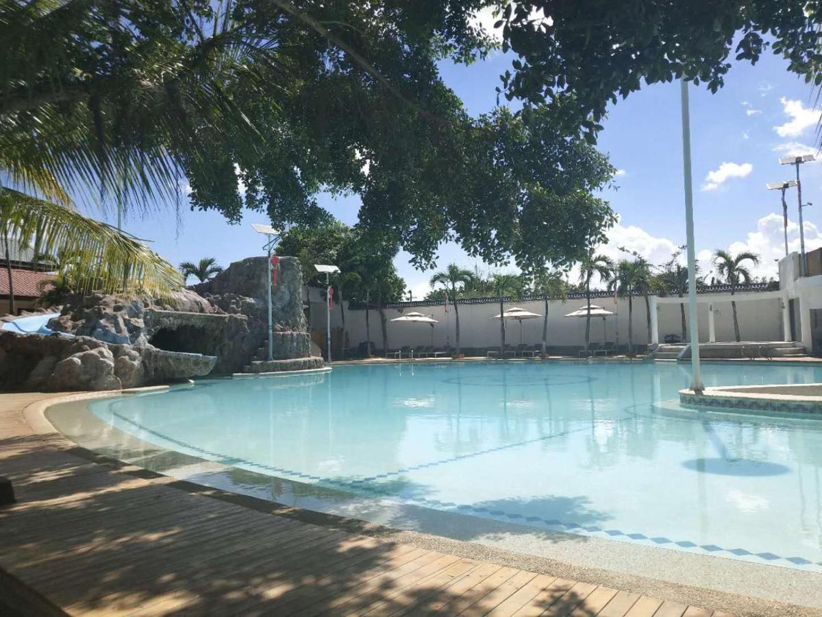 Hotel 皇家一号度假村 Tourist Garden 2*