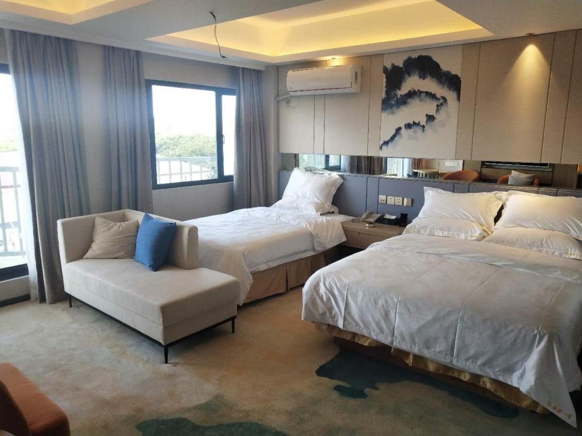 皇家一号度假村 Tourist Garden 2* Lapu-Lapu City