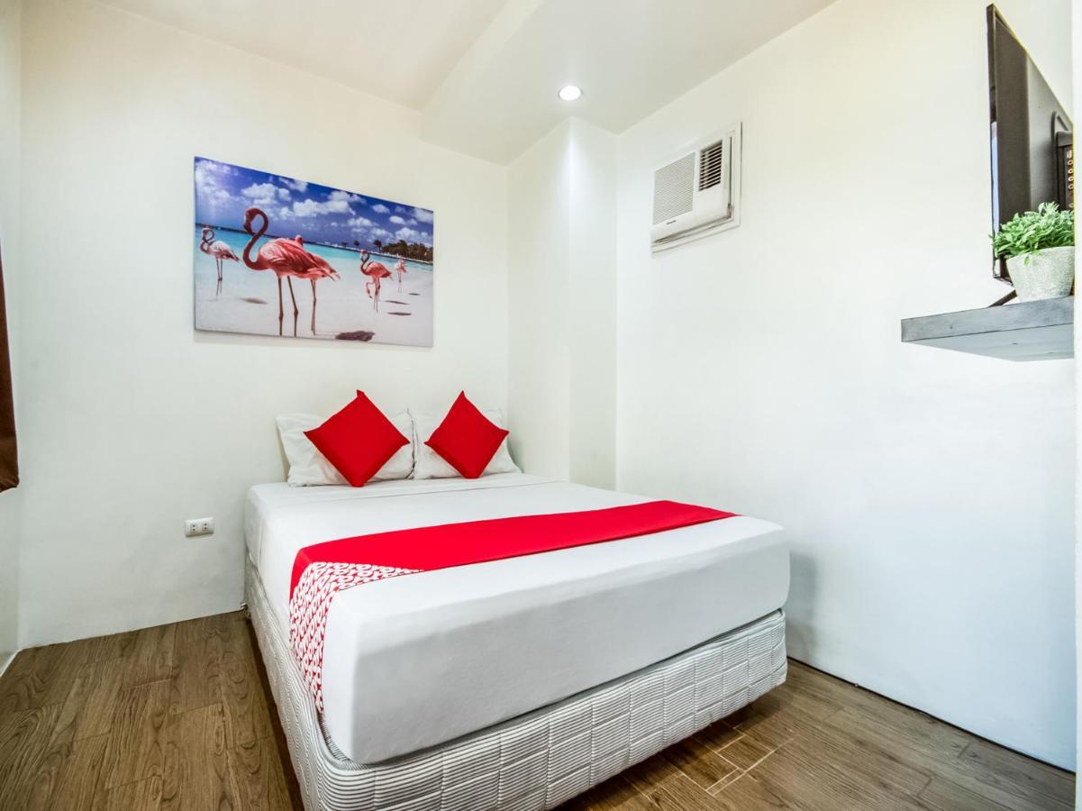 Hotel Oyo 443 Maria Cristina Arcade Cebu