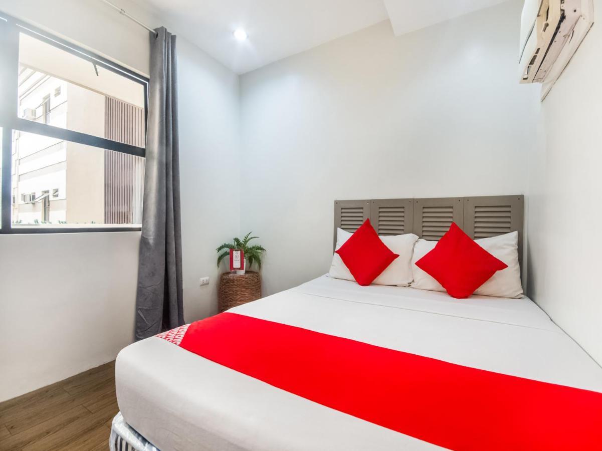 Oyo 443 Maria Cristina Arcade 3*