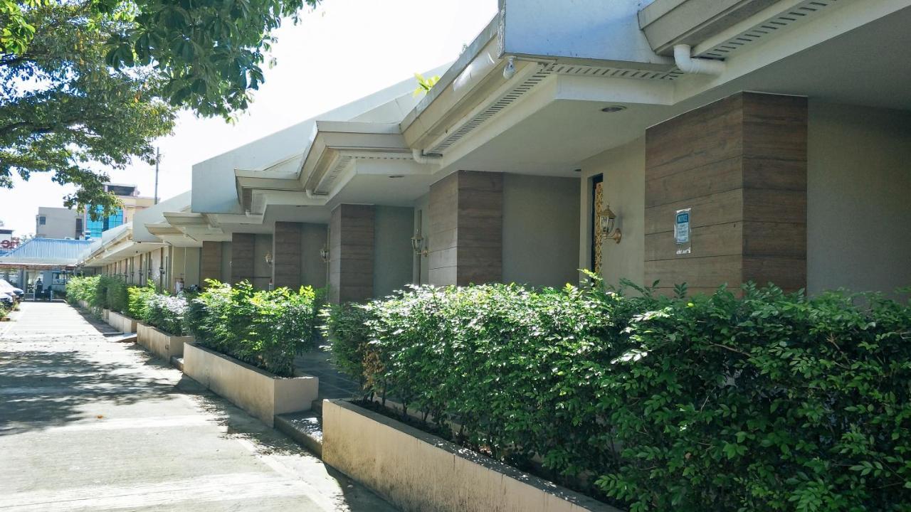 Hotel Reddoorz Premium @ Wireless Cebu Mandaue City
