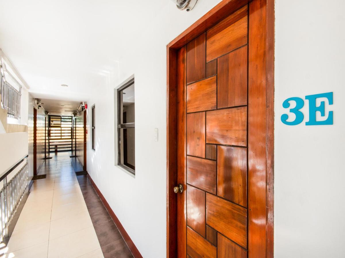 Oyo 443 Maria Cristina Arcade Hotel 3*