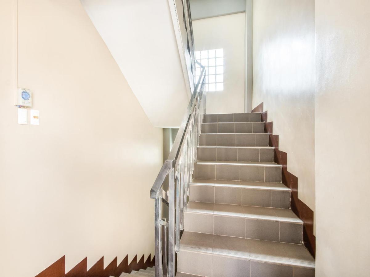 Oyo 443 Maria Cristina Arcade Hotel 3*