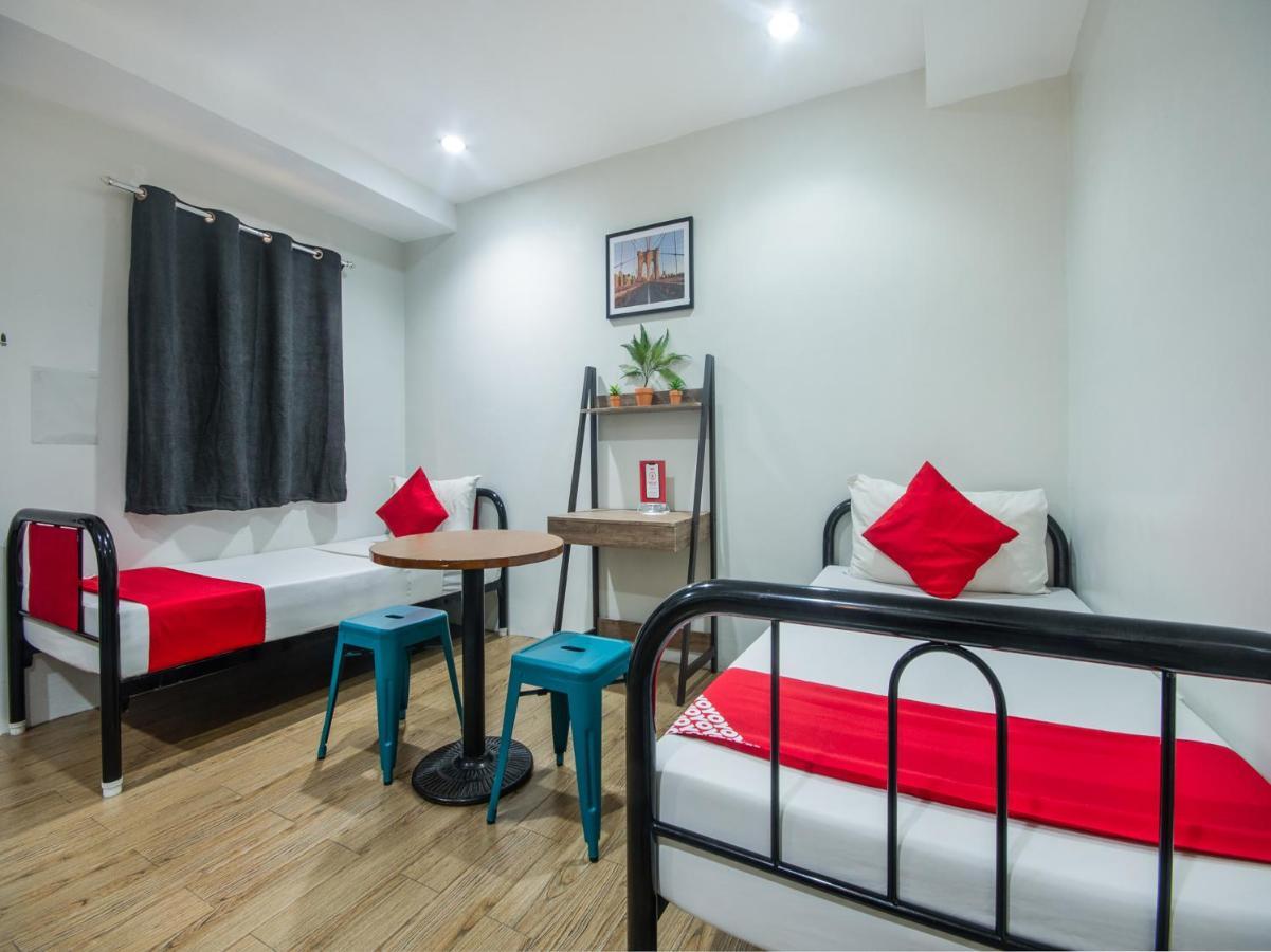 Oyo 443 Maria Cristina Arcade Cebu