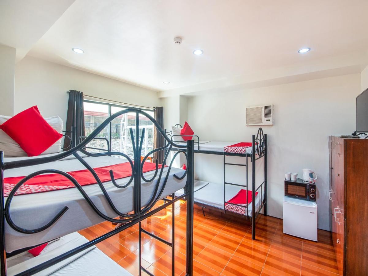 Hotel Oyo 443 Maria Cristina Arcade