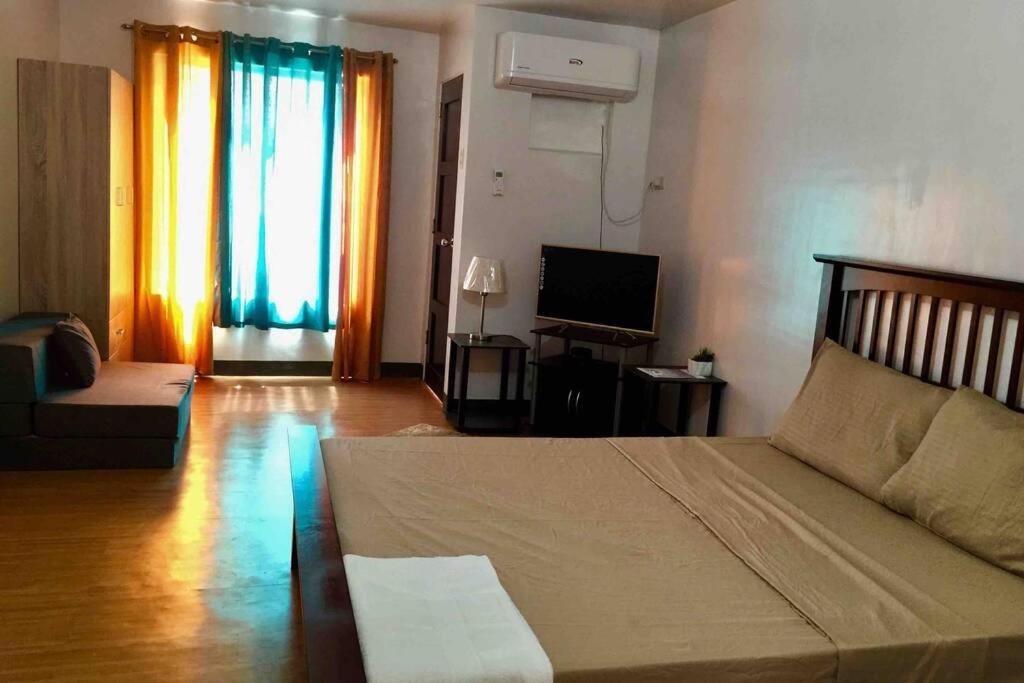 Apartment Affordable Budget Friendly Unit *