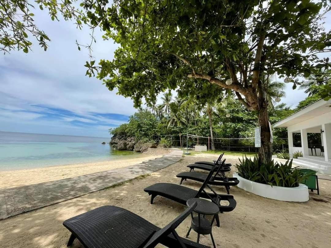 Resort Cebu R