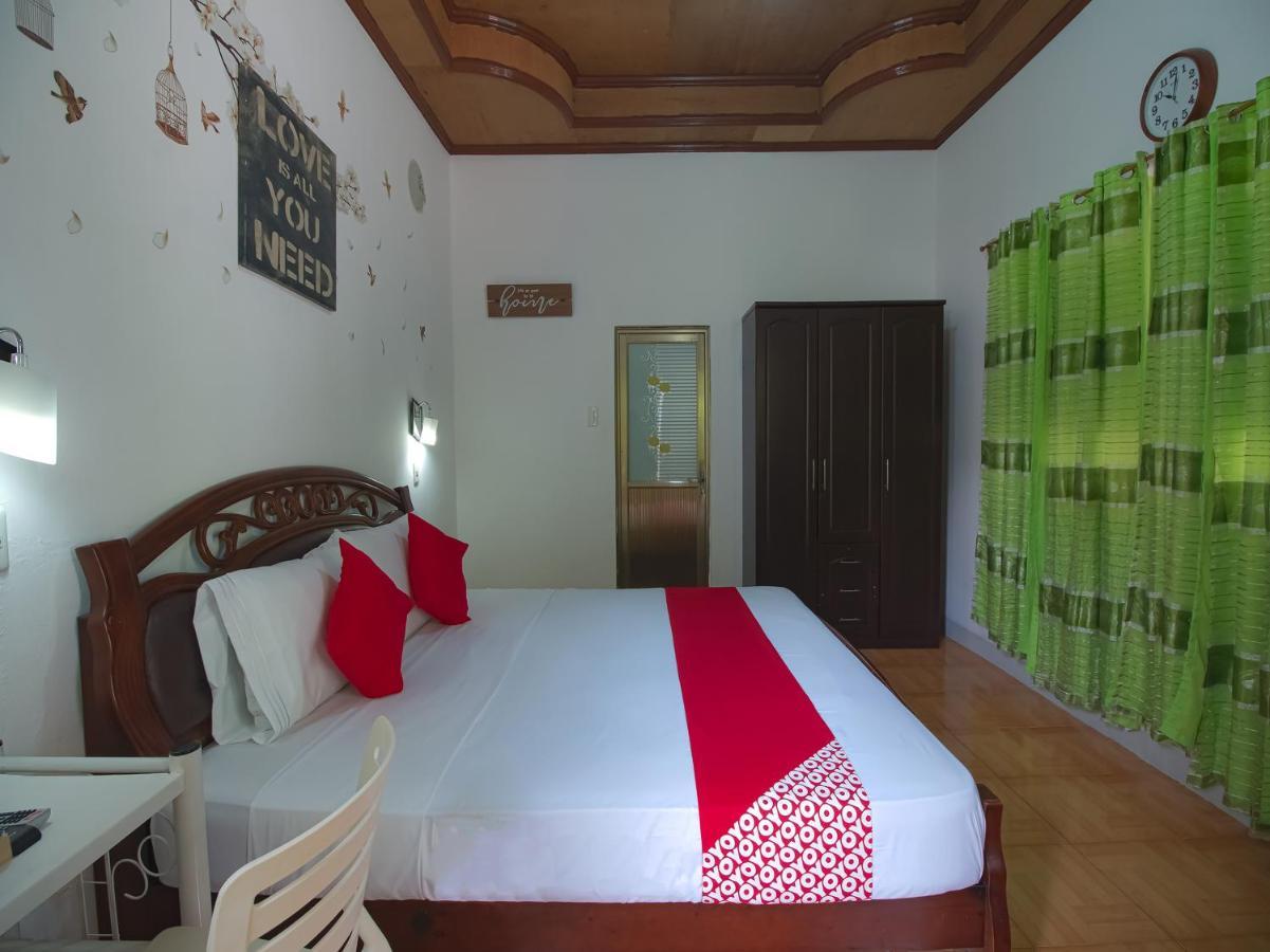 Oyo 771 Darius' Residences 3*