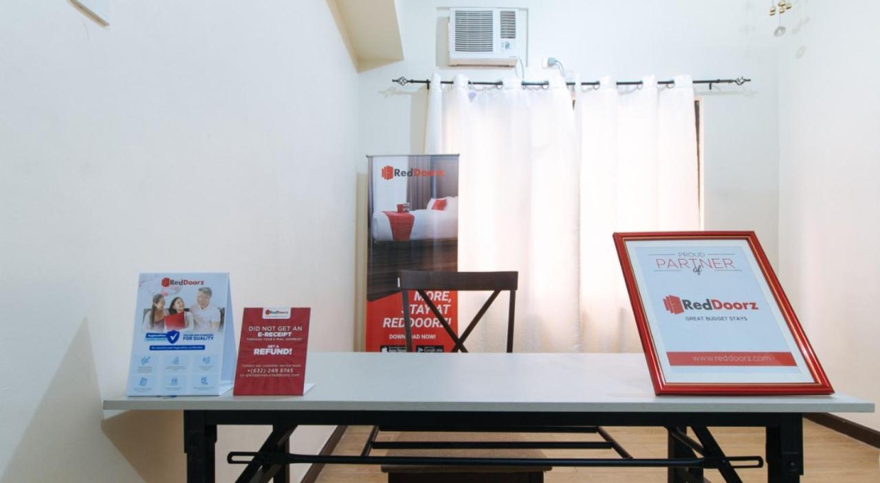 Hotel Reddoorz @ Costa Roca Balamban