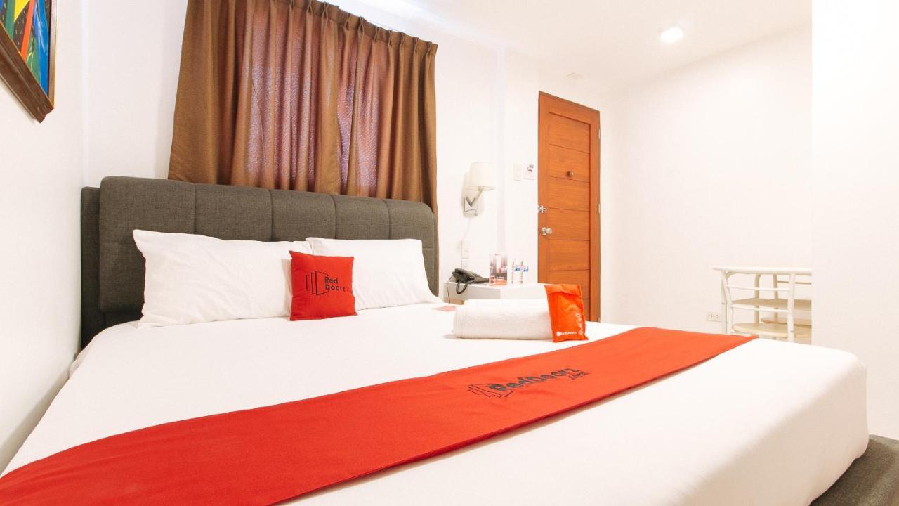 Reddoorz @ Costa Roca Balamban Hotel 3*