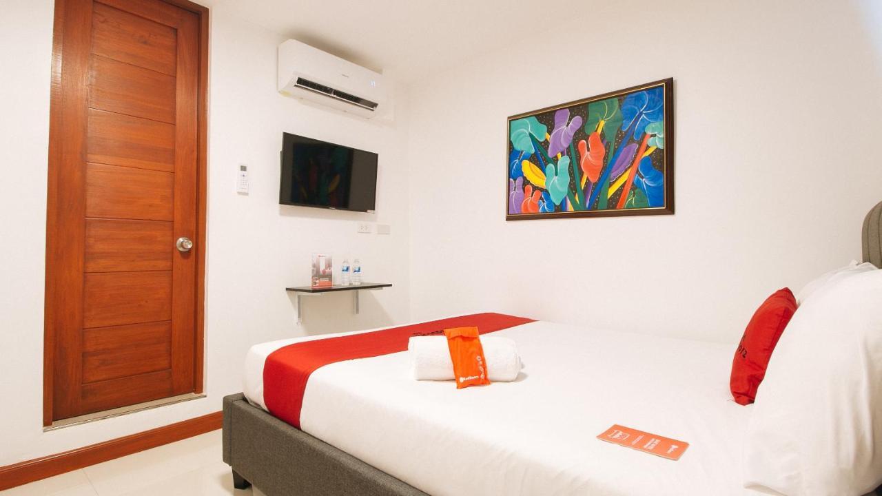Hotel Reddoorz @ Costa Roca Balamban