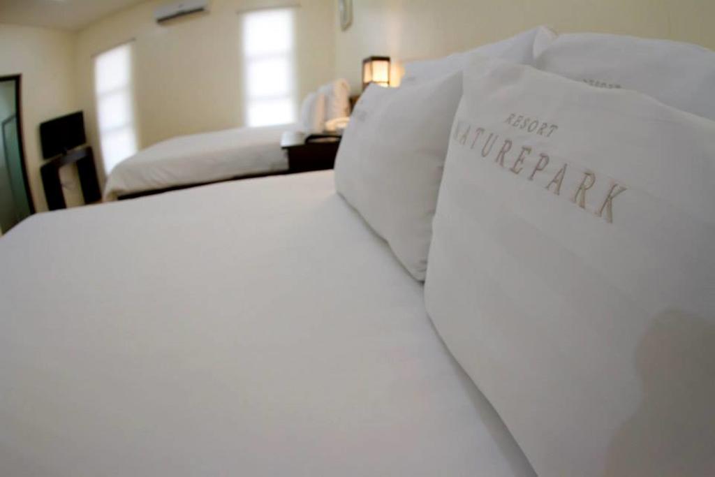 Natures Garden Park And 3* Lapu-Lapu City