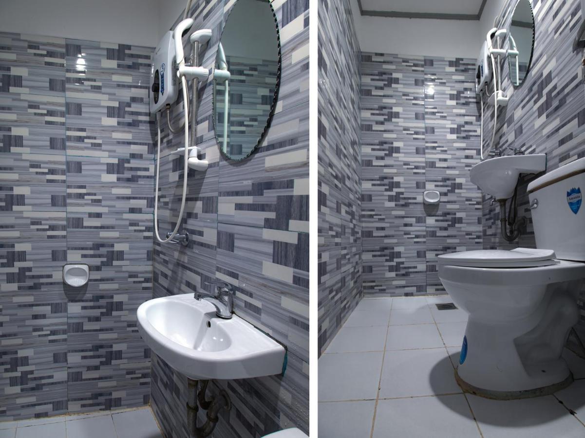 Oyo 771 Darius' Residences Hotel 3*