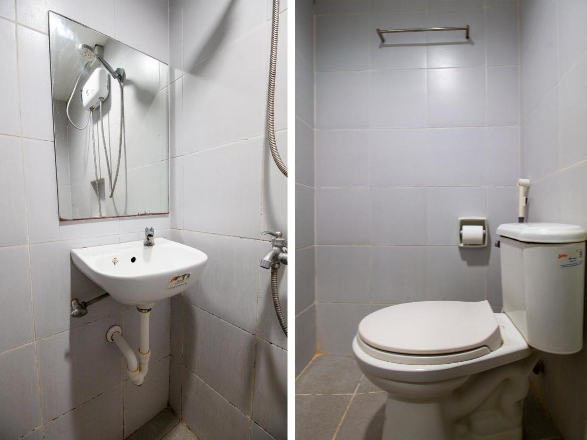 Hotel Oyo 677 Roseate Cebu