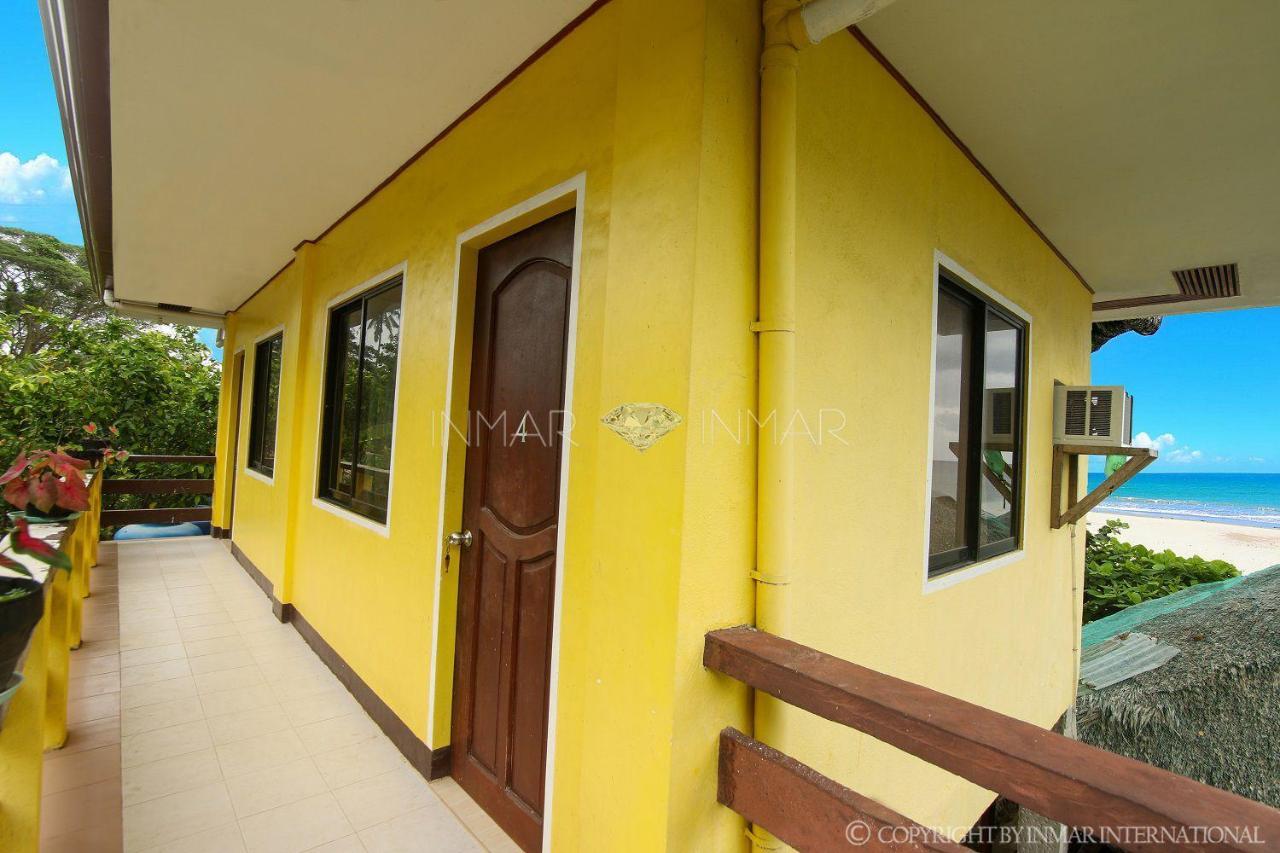 Resort Pito's Sutokil & Bamboo Rock