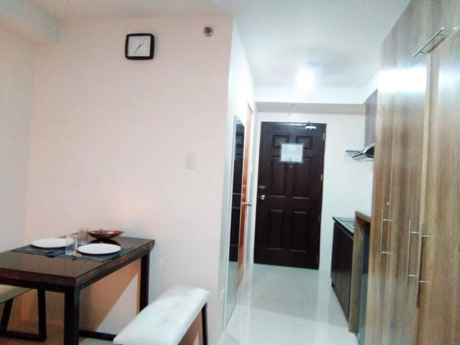 Persimmon - Unit- 16th Floor - 1641 Cebu