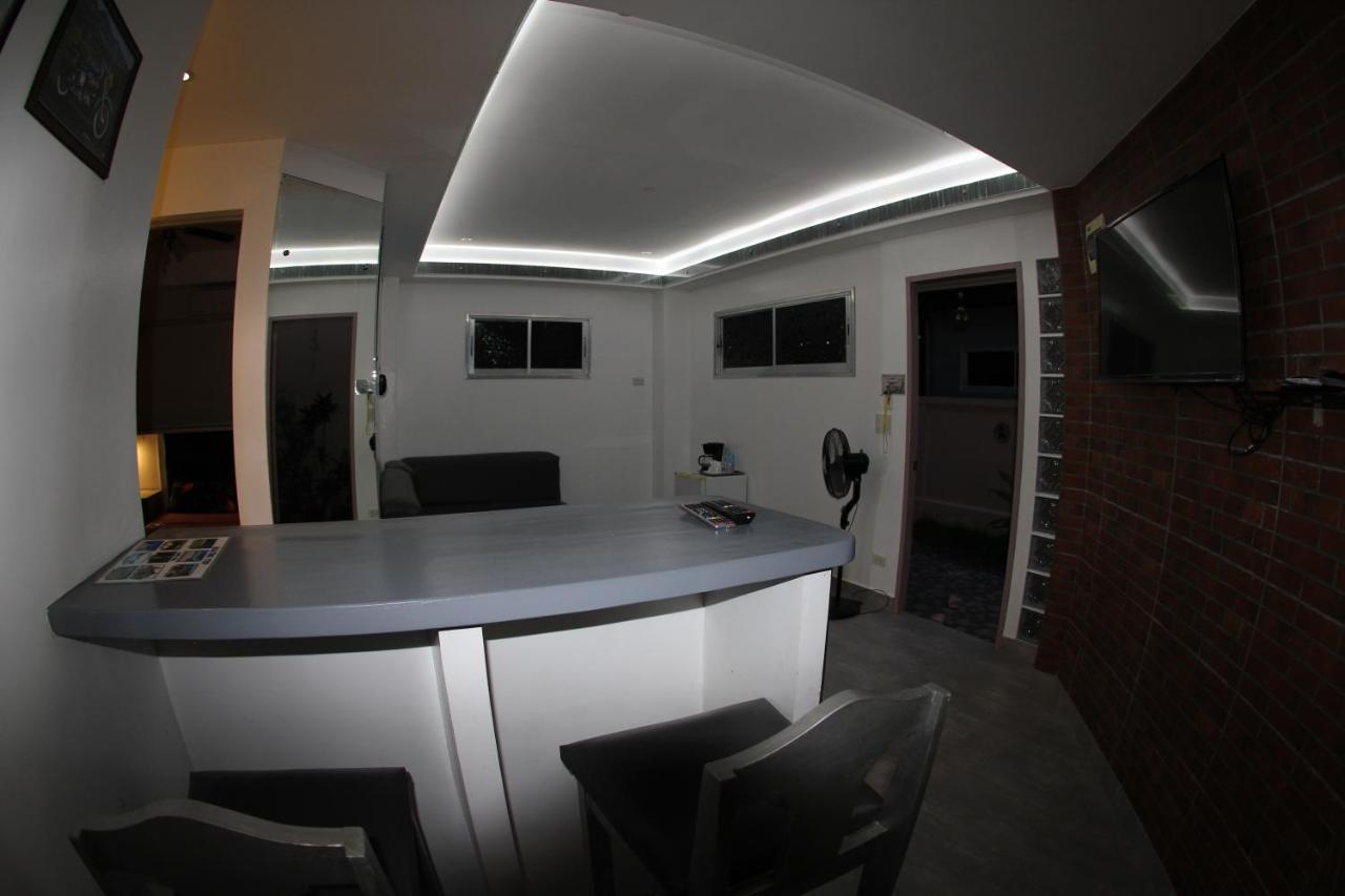 Logan Apartment Santa Fe (Cebu)