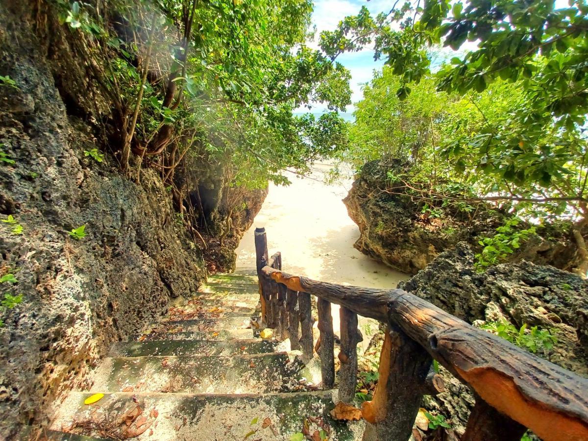 Camotes Pousada