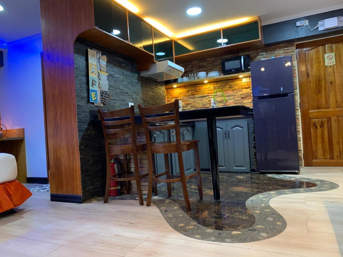 Apartment Clockworkorange Luxury 4-minutes Away To Airport