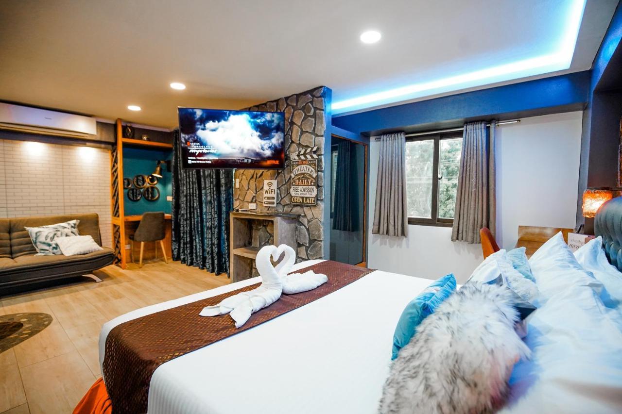 Apartment Clockworkorange Luxury 4-minutes Away To Airport *