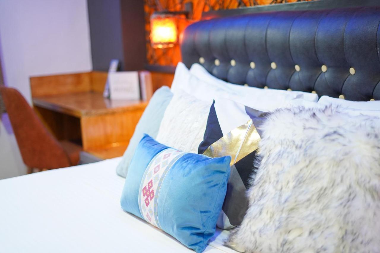Clockworkorange Luxury 4-minutes Away To Airport *