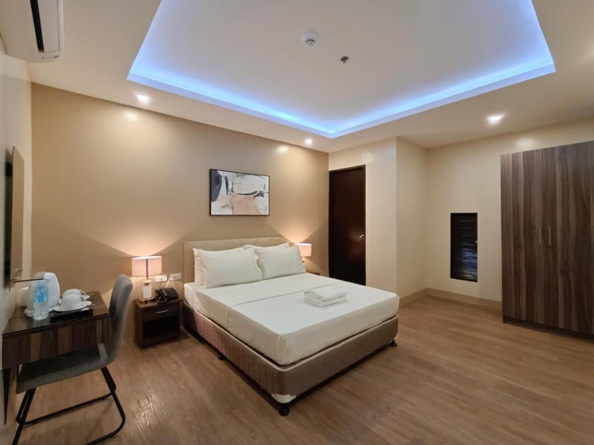 Beaver Hotel 3*