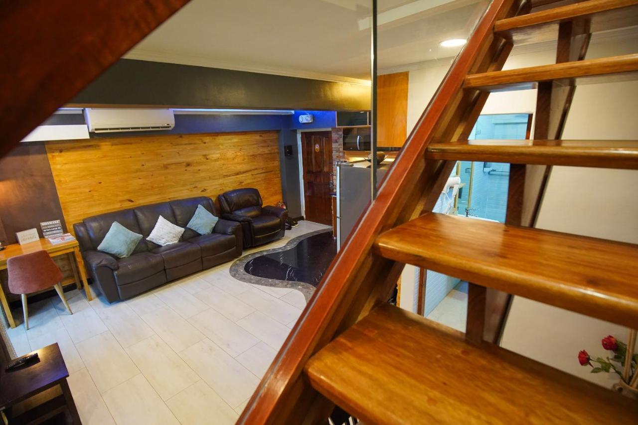 Clockworkorange Luxury 4-minutes Away To Airport