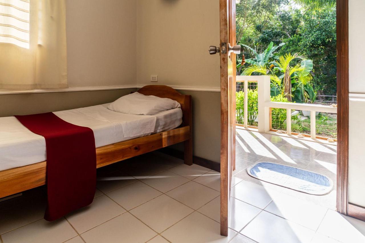 Banamboo Hostel *