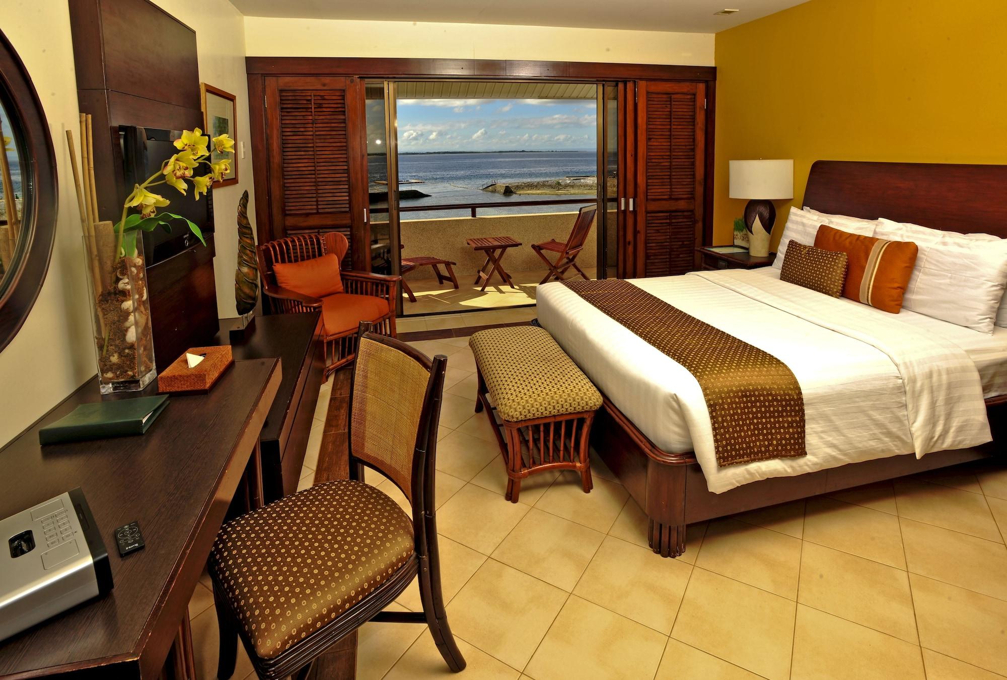 Costabella Tropical 4* Lapu-Lapu City