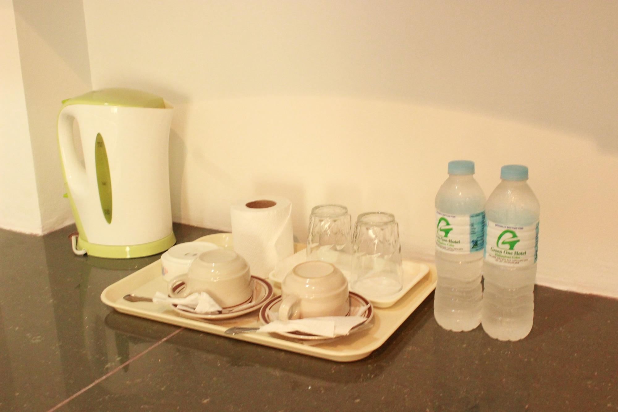 Hotel One 2*