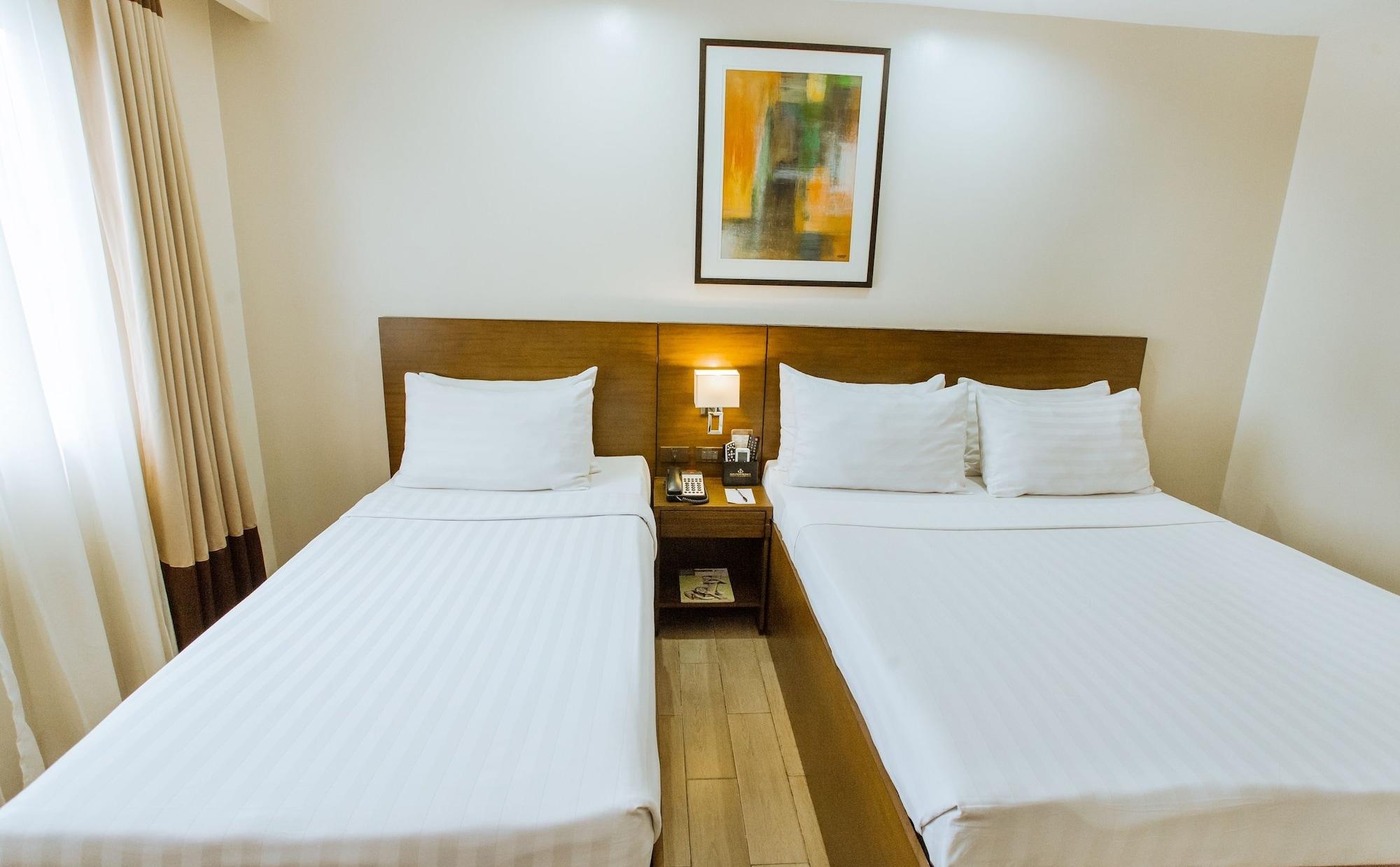Hotel Golden & 3*